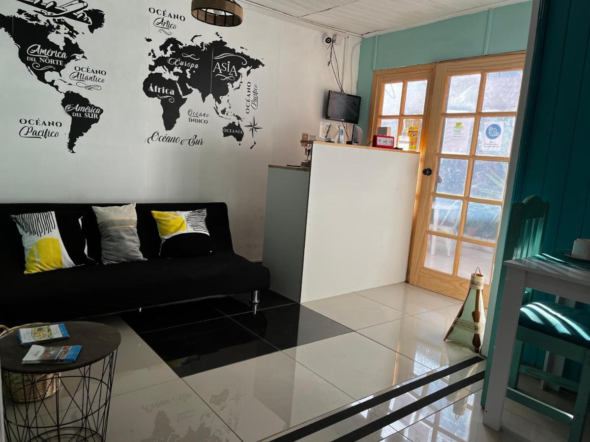 Hostal Avenue La Serena Kültér fotó