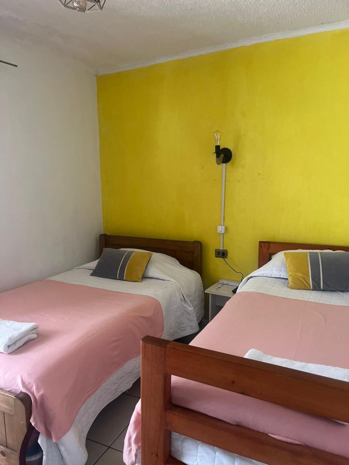 Hostal Avenue La Serena Kültér fotó
